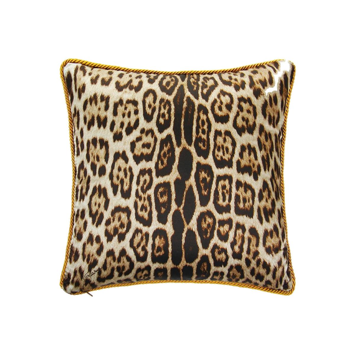 Bravo Silk Bed Cushion - 001 – image 1