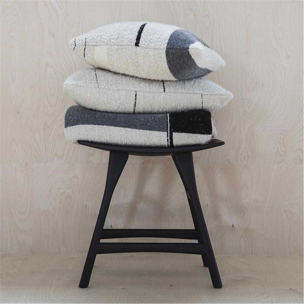 Urban Cushion – image 3