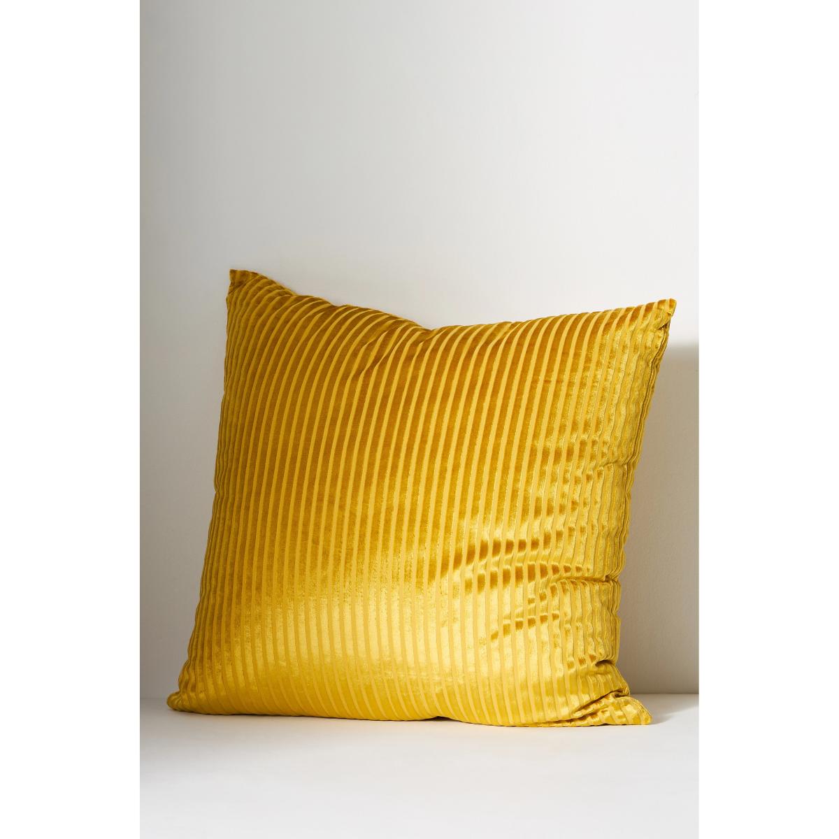Fiora Textured Stripe Cushion – image 2