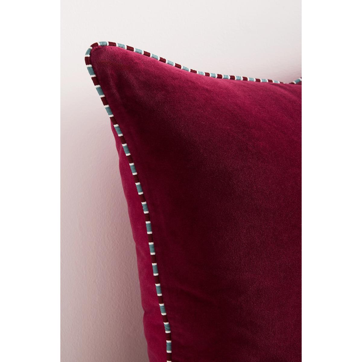 Milo Trova Cushion – image 13