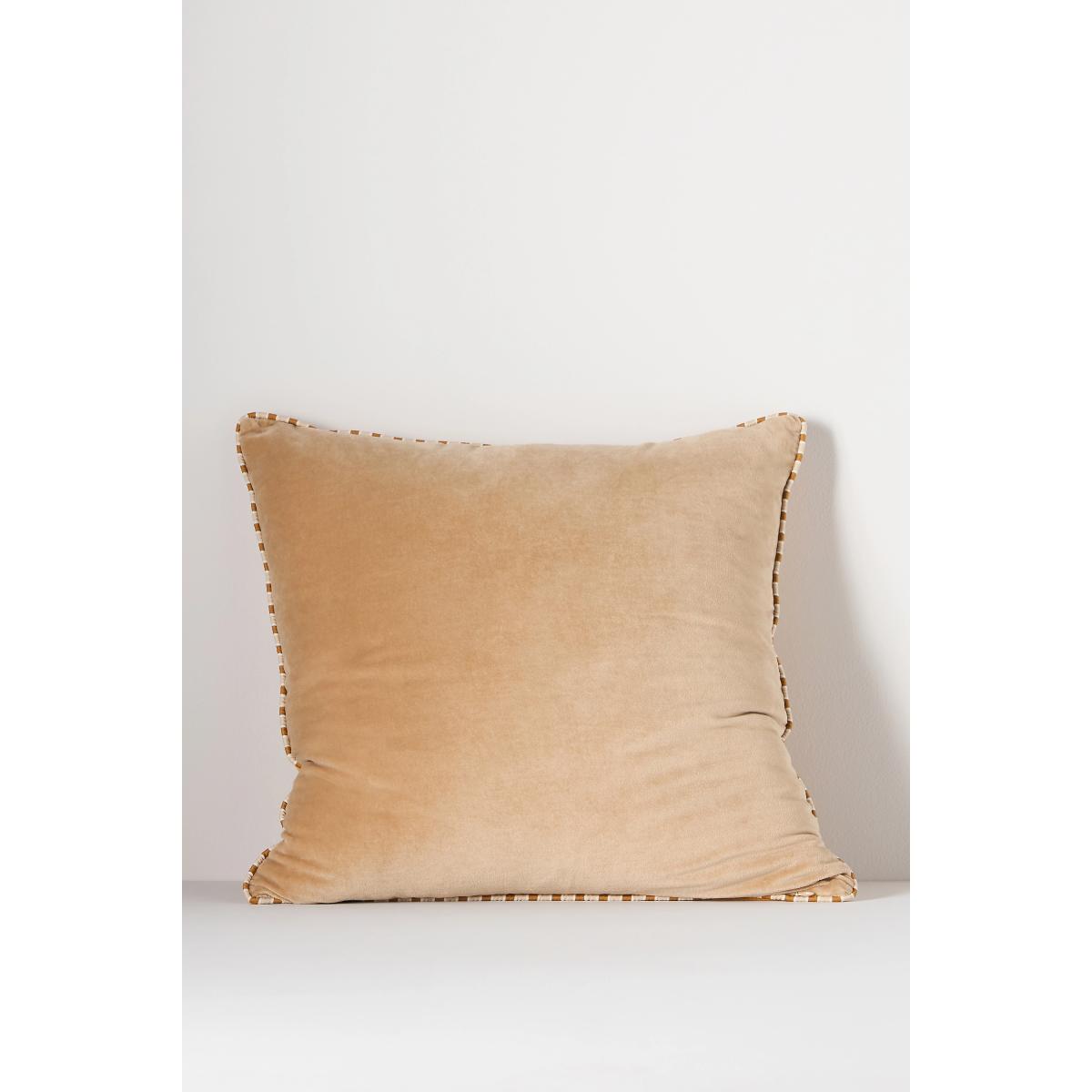 Milo Trova Cushion – image 4