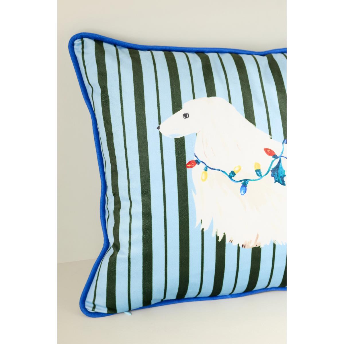 Kitschy Animal Velvet Printed Cushion – image 3