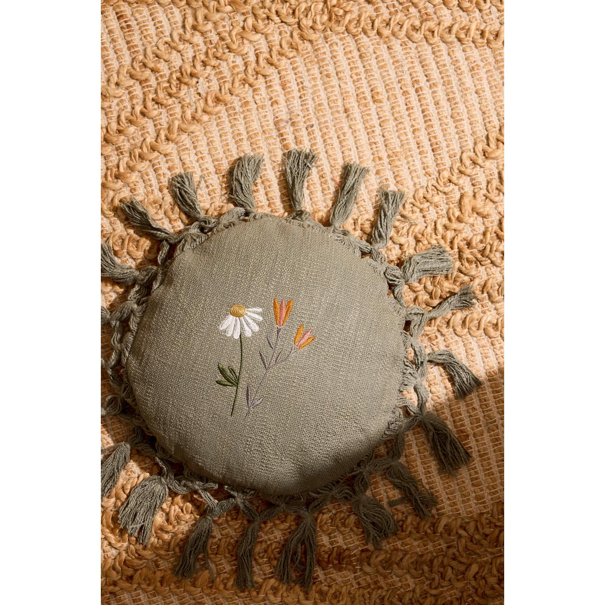 Elinna Round Tassel Cushion – image 2
