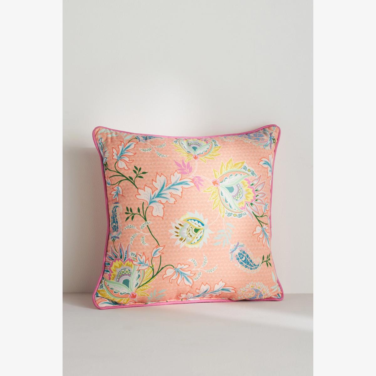 Iskra Printed Indoor/Outdoor Cushion – image 1