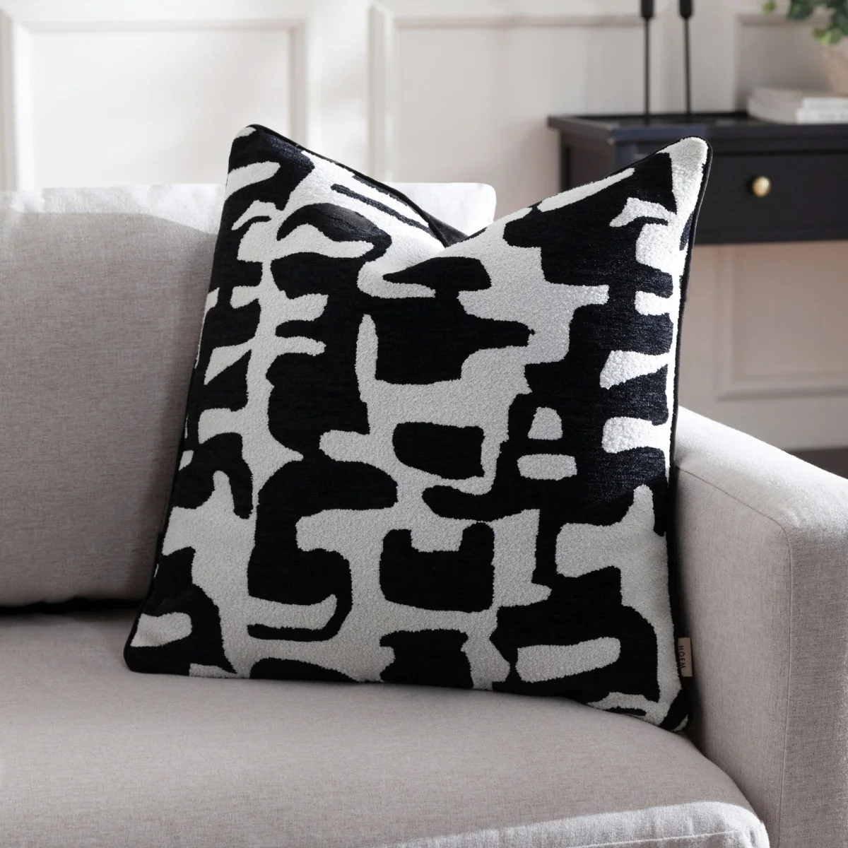 Copacabana Boucle Jacquard Cushion – image 3