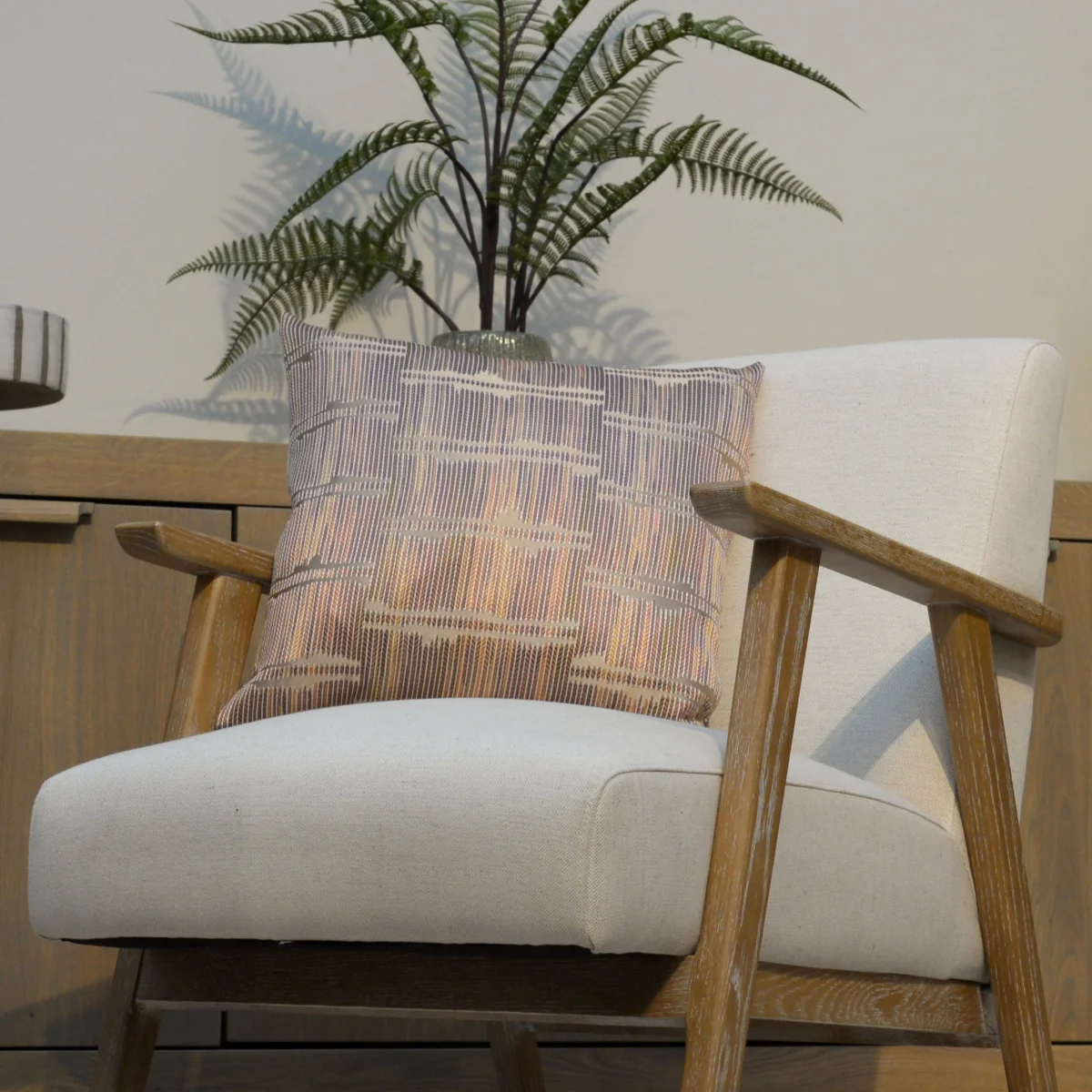 Mulberry Shimmer Cushion – image 2