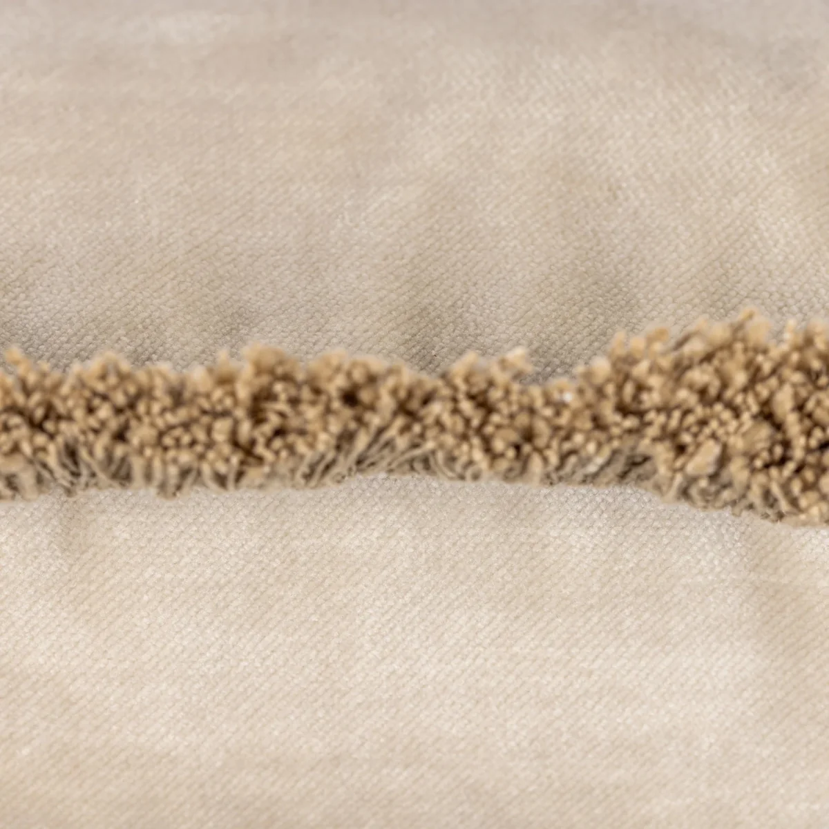 Nova Cushion, Natural – image 3