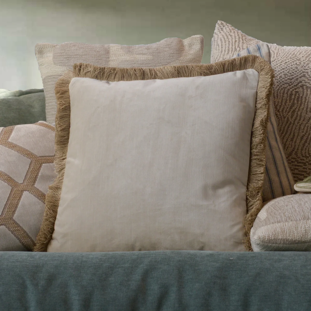 Nova Cushion, Natural – image 1