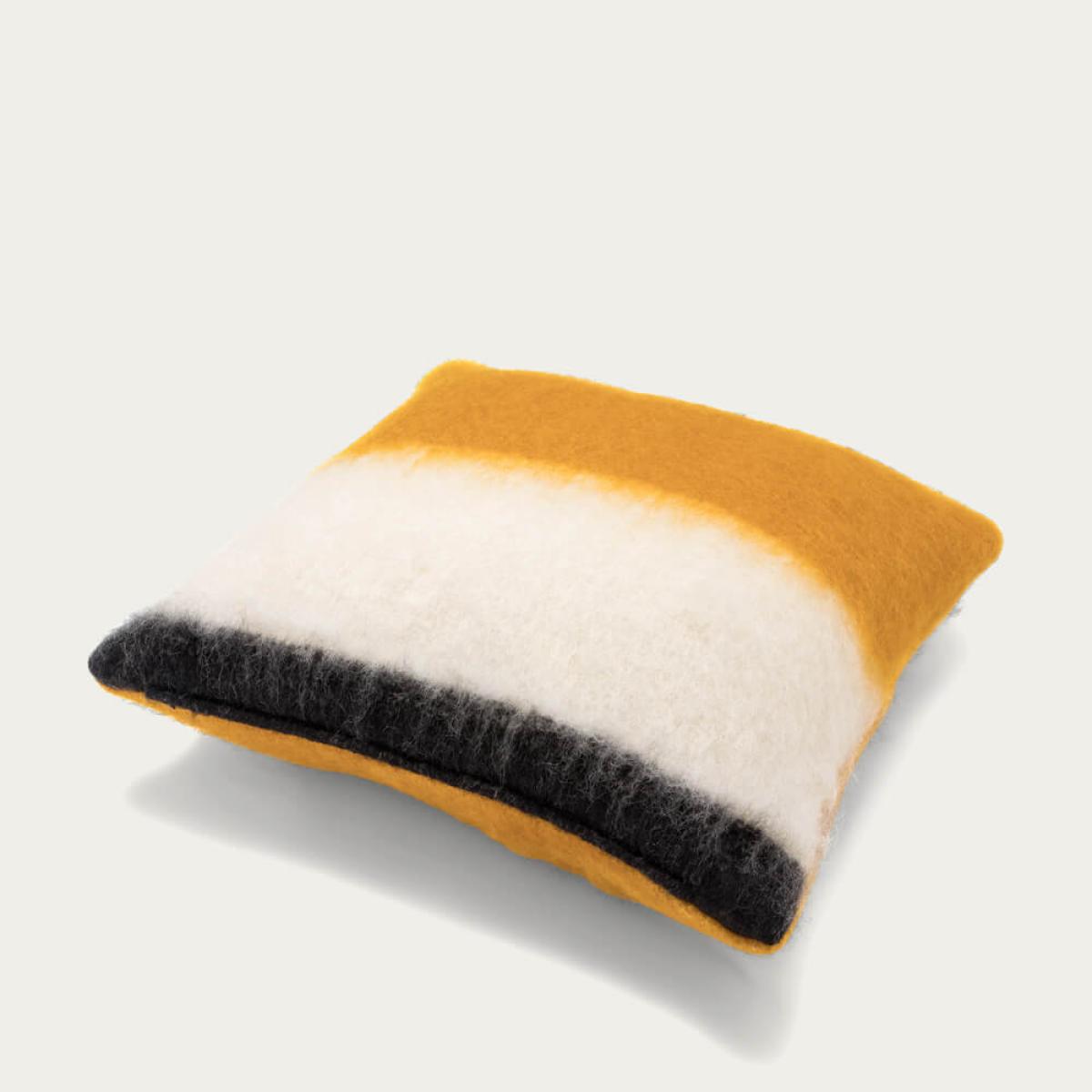Mohair Pillow V63 – image 2