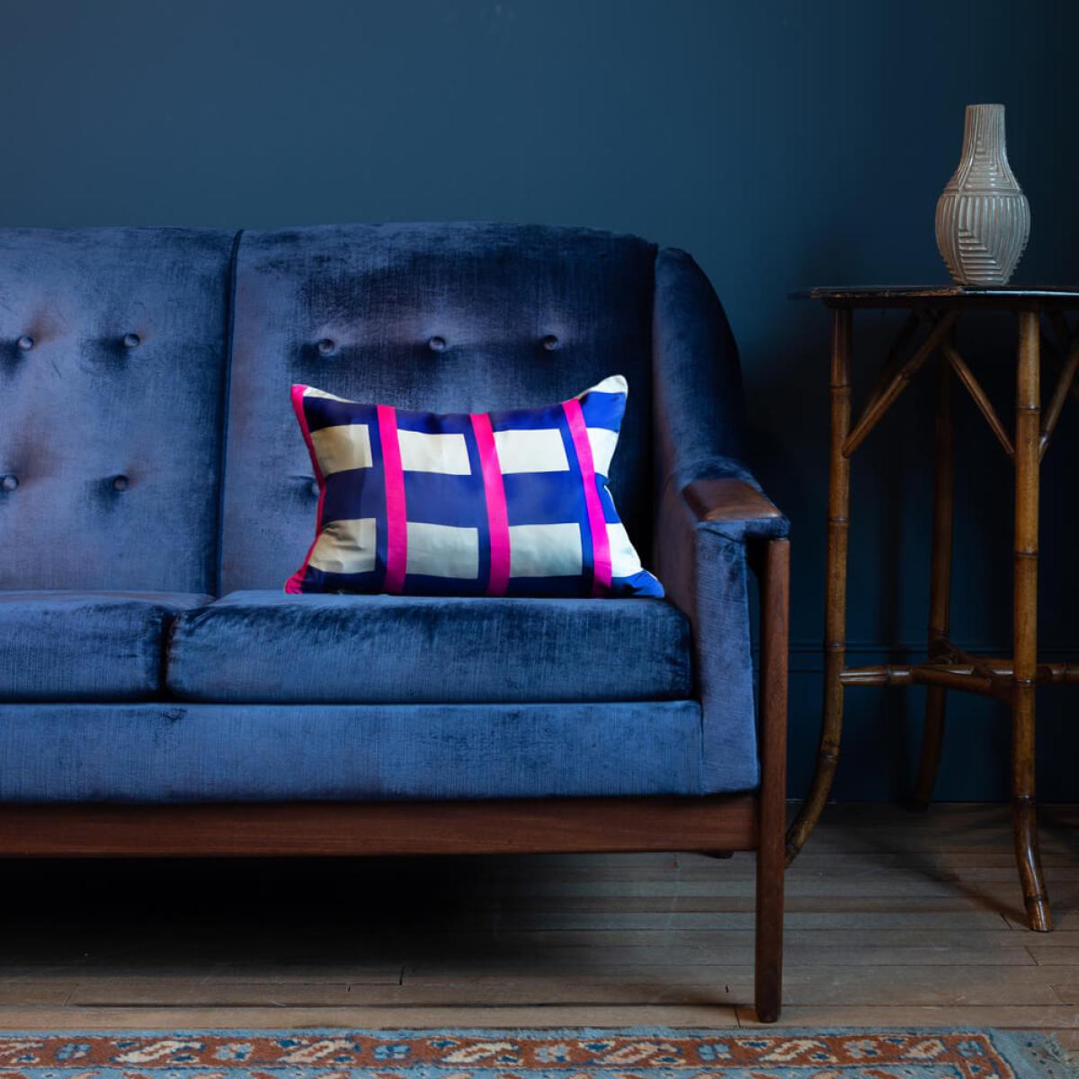 Blink Petite Cushion – image 2