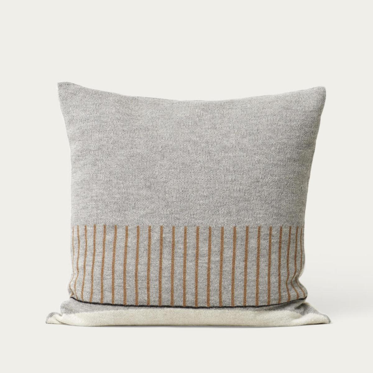 Pattern Grey Aymara Cushion – image 1