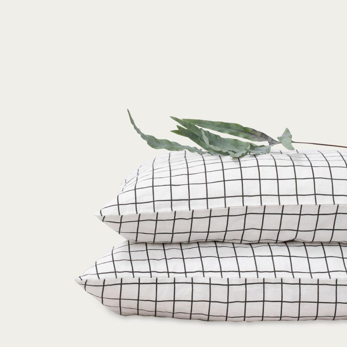 Grid Washed Linen Pillow Case – image 2