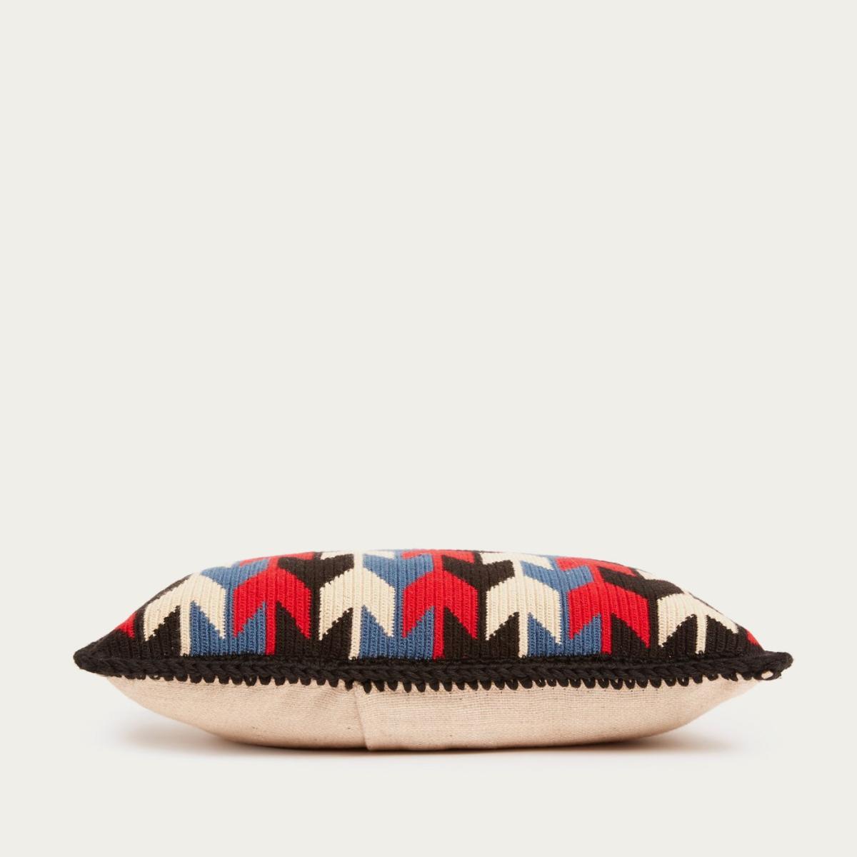 Multicolor 1 Arrow Cushion – image 4