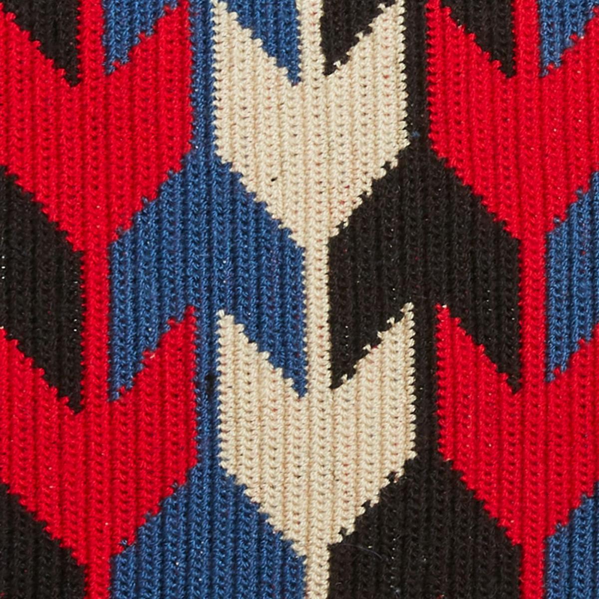 Multicolor 1 Arrow Cushion – image 6