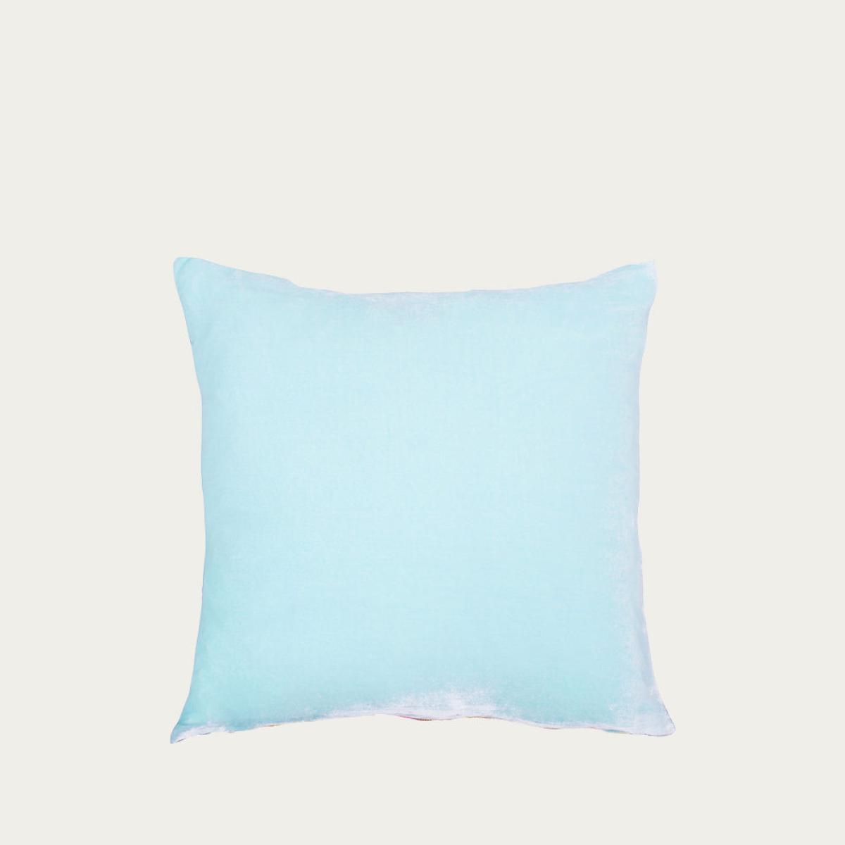 Blink Cushion – image 3