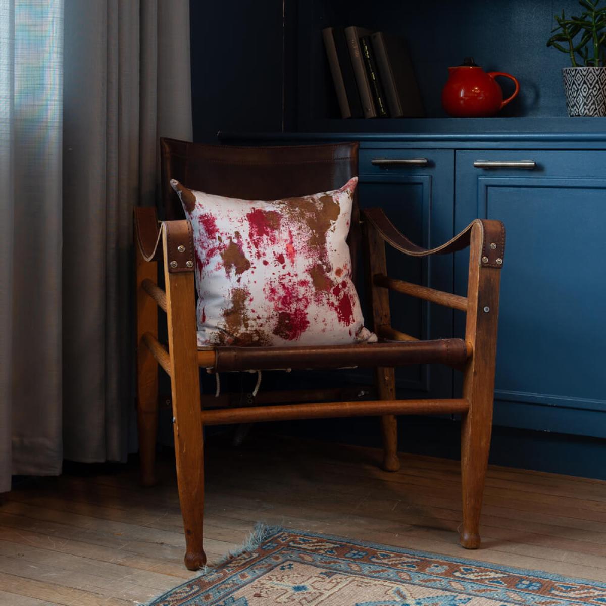 Cadment Cushion – image 2