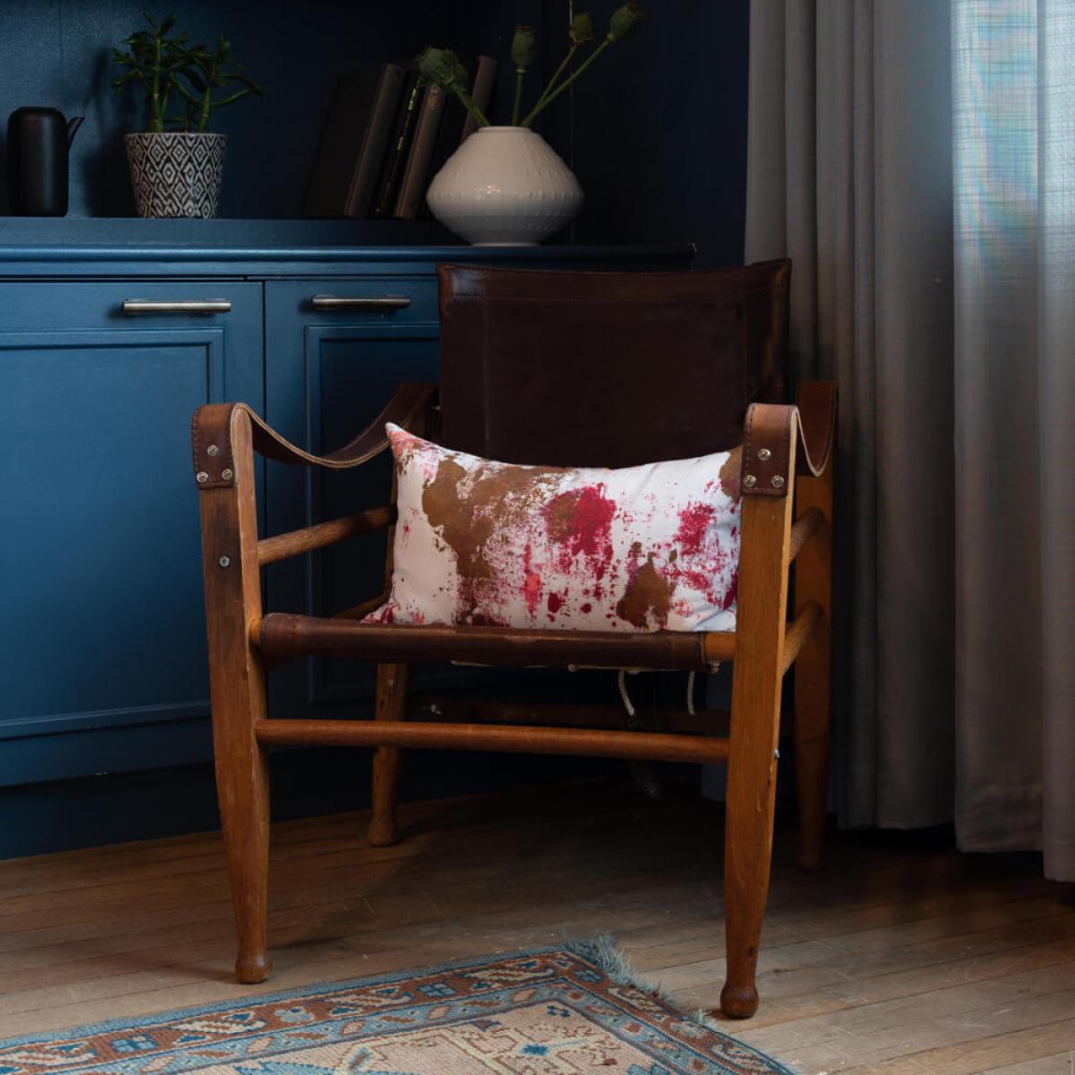 Cadment Petite Cushion – image 2