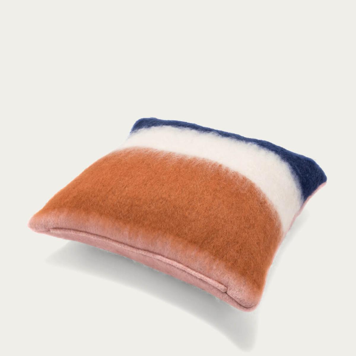 Mohair Pillow V62 – image 2