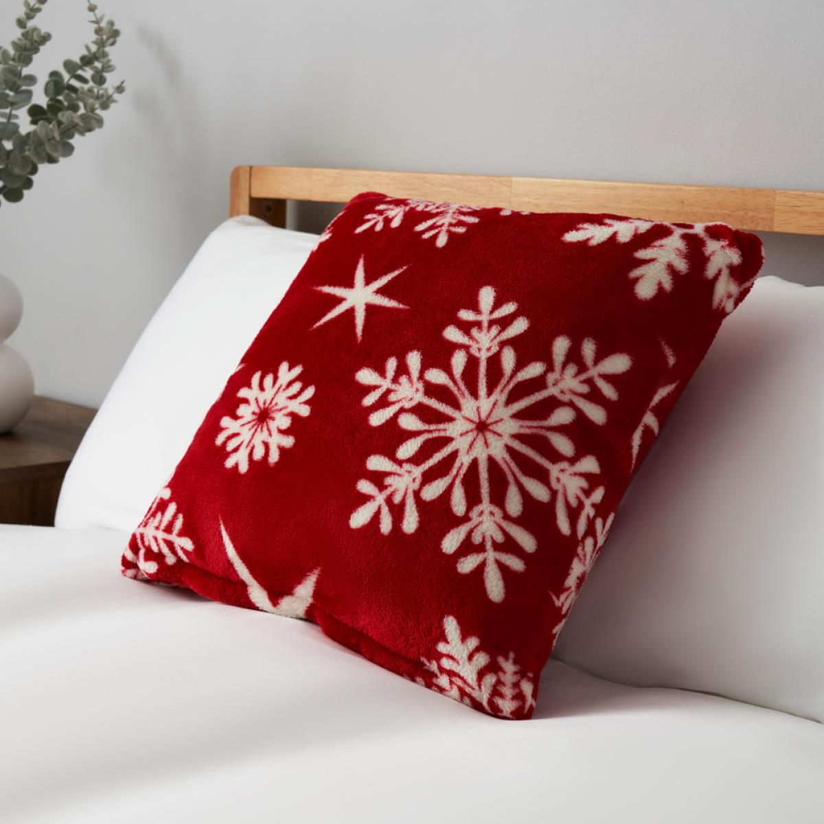 Christmas Snowflake Cushion, Red – image 1