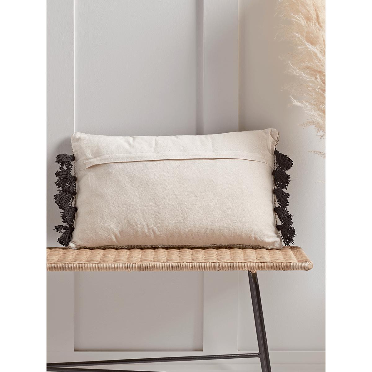 NEW Woven Striped Tasseled Cushion – image 3