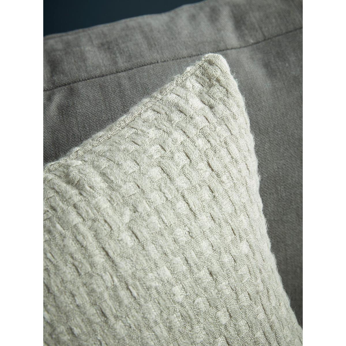 Iris Cushion – image 2