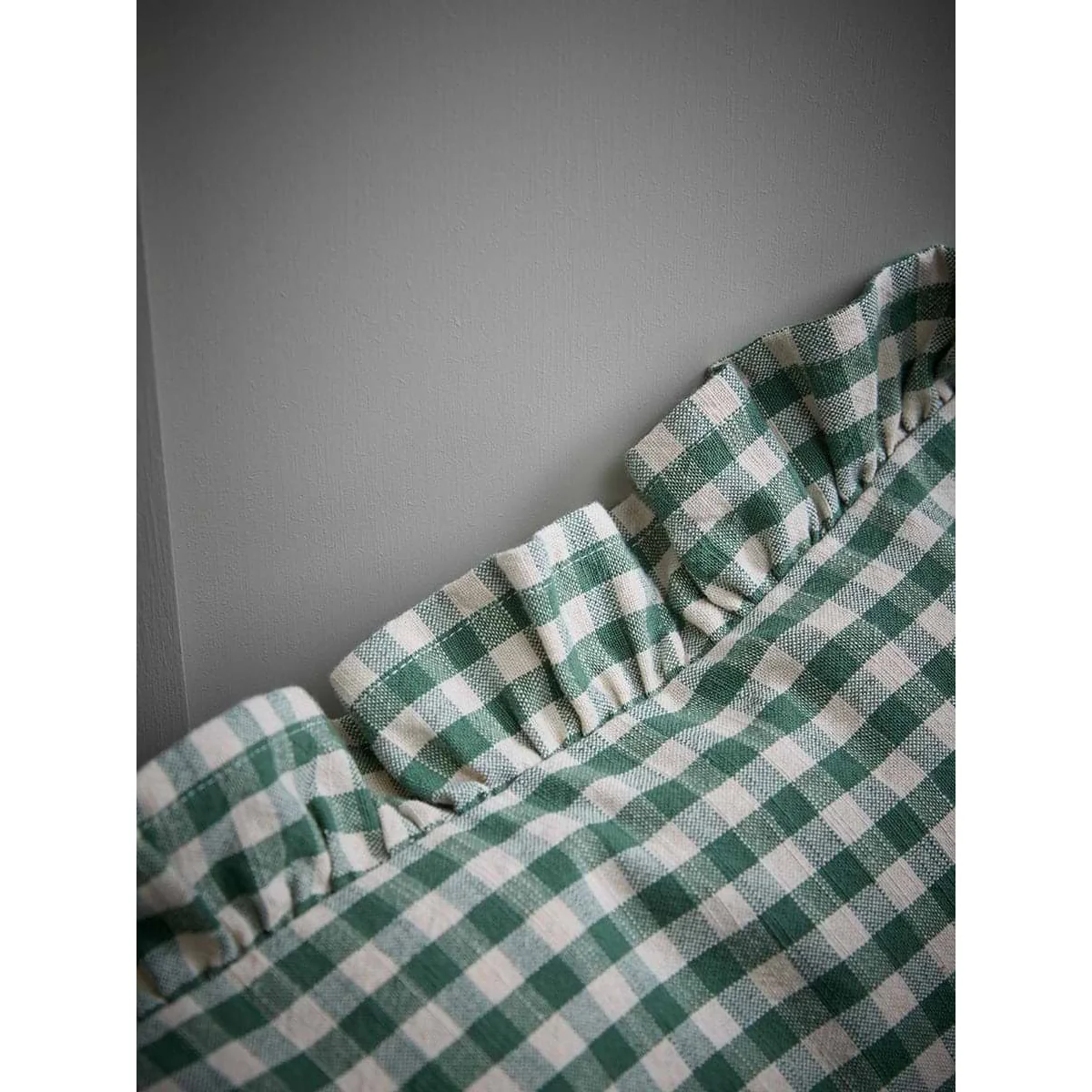 Gingham Ruffle Square Cushion -Green – image 4