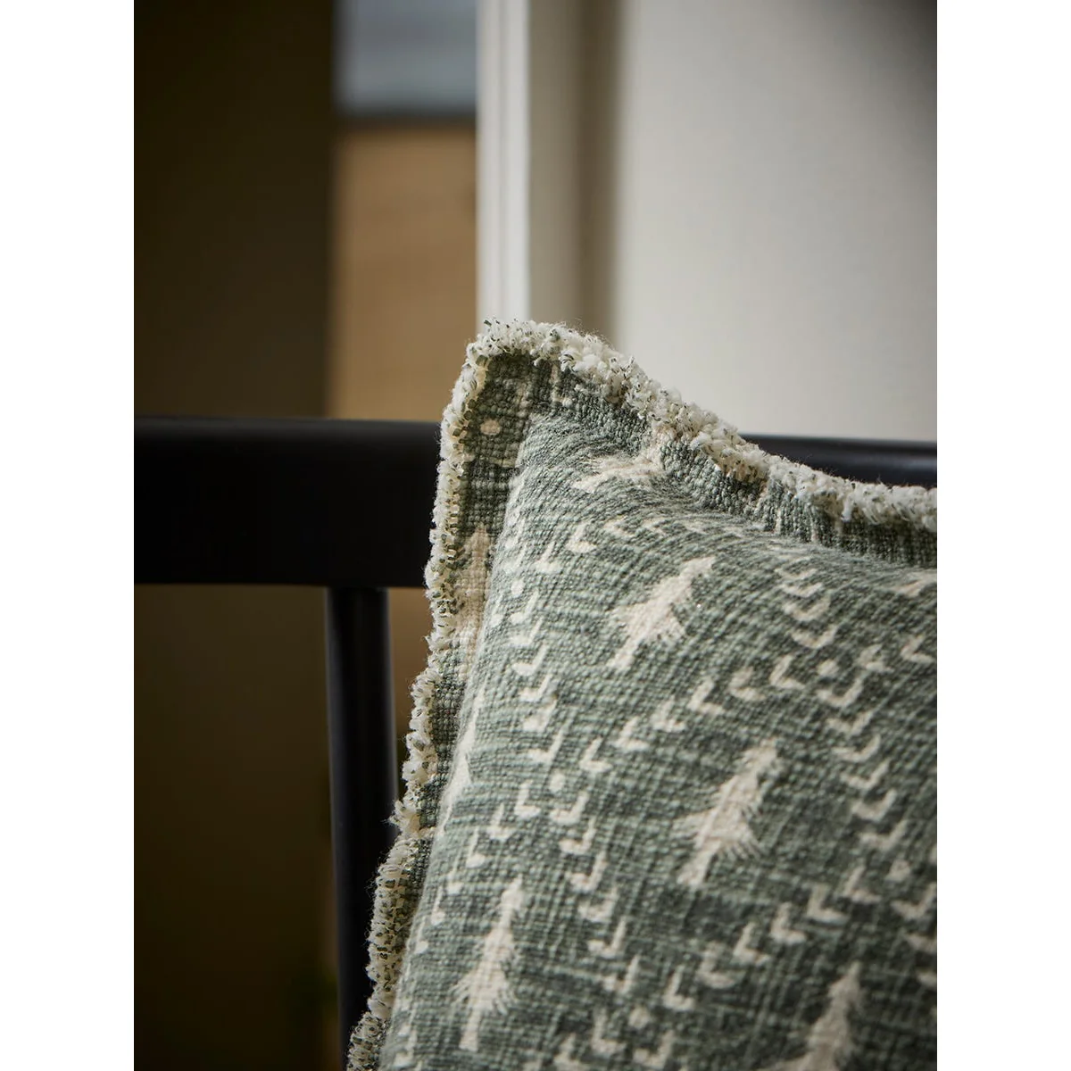 Frayed Edge Christmas Tree Cushion – image 2