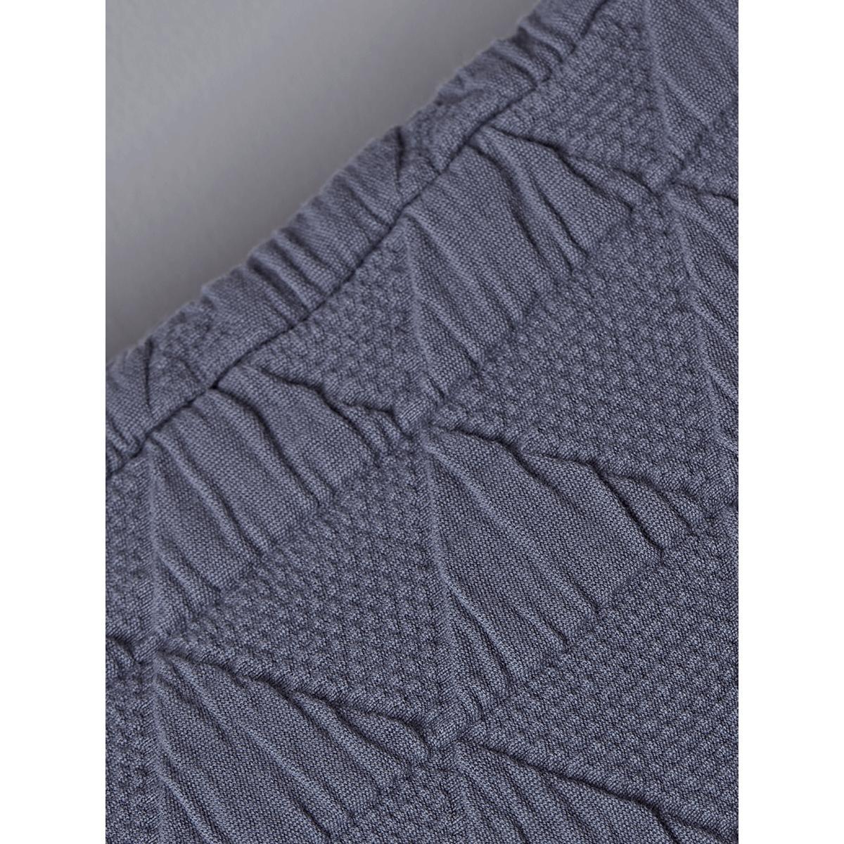 Soft Geometric Cushion - Indigo – image 4