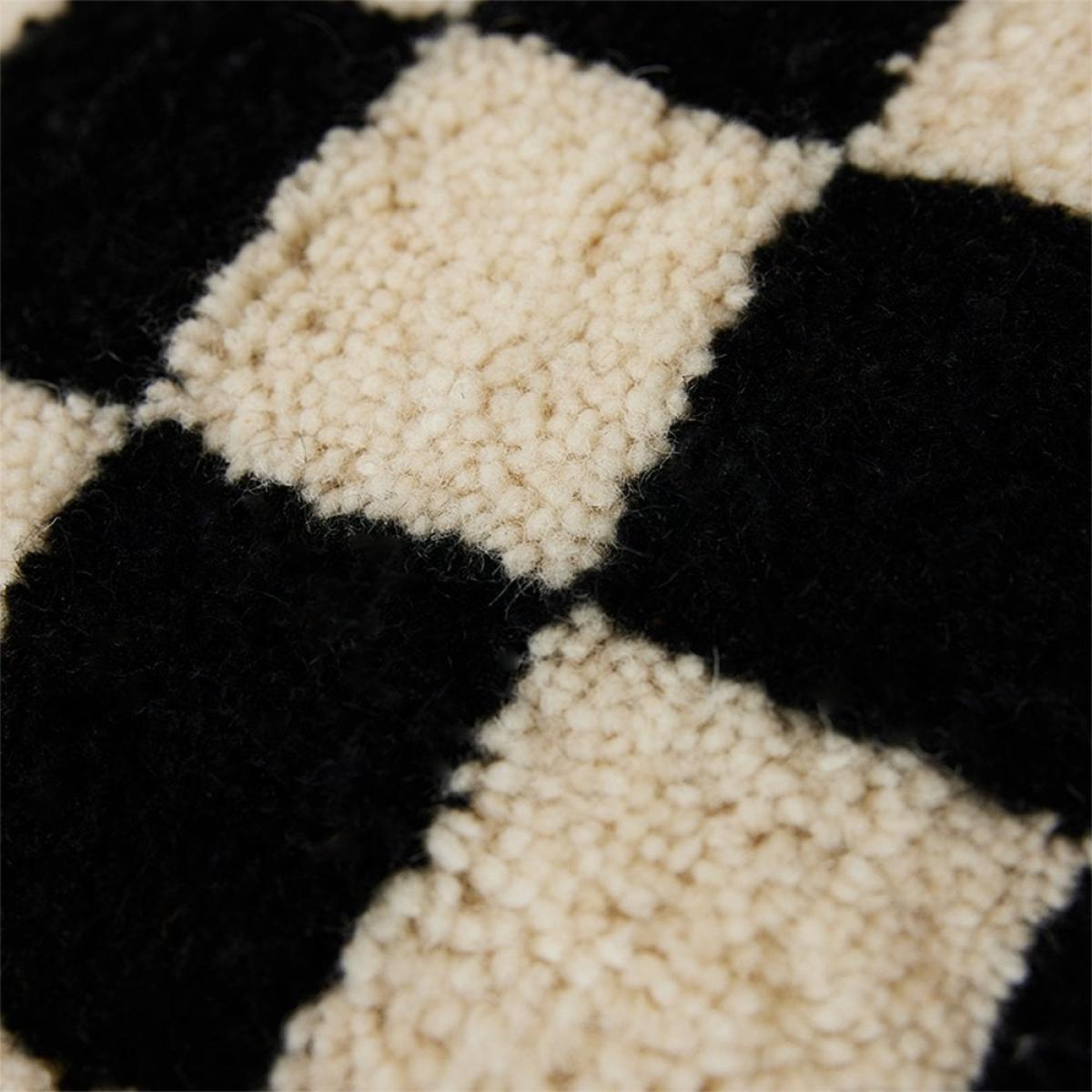 HKliving Woolen Cushion Black & White Statement – image 6