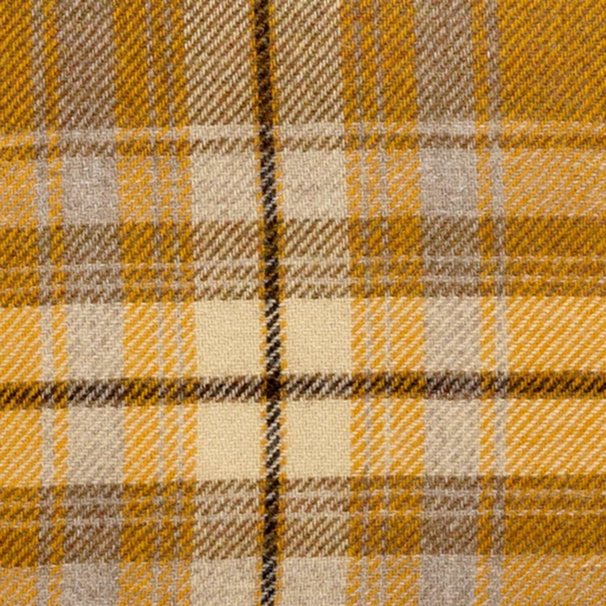 Tweed Woven Cushion Red – image 2