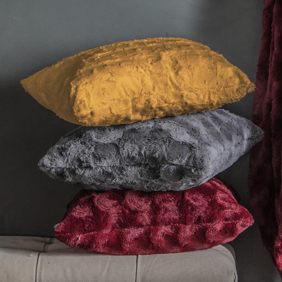 Stamford Fur Cushion Gunmetal (Grey) – image 2