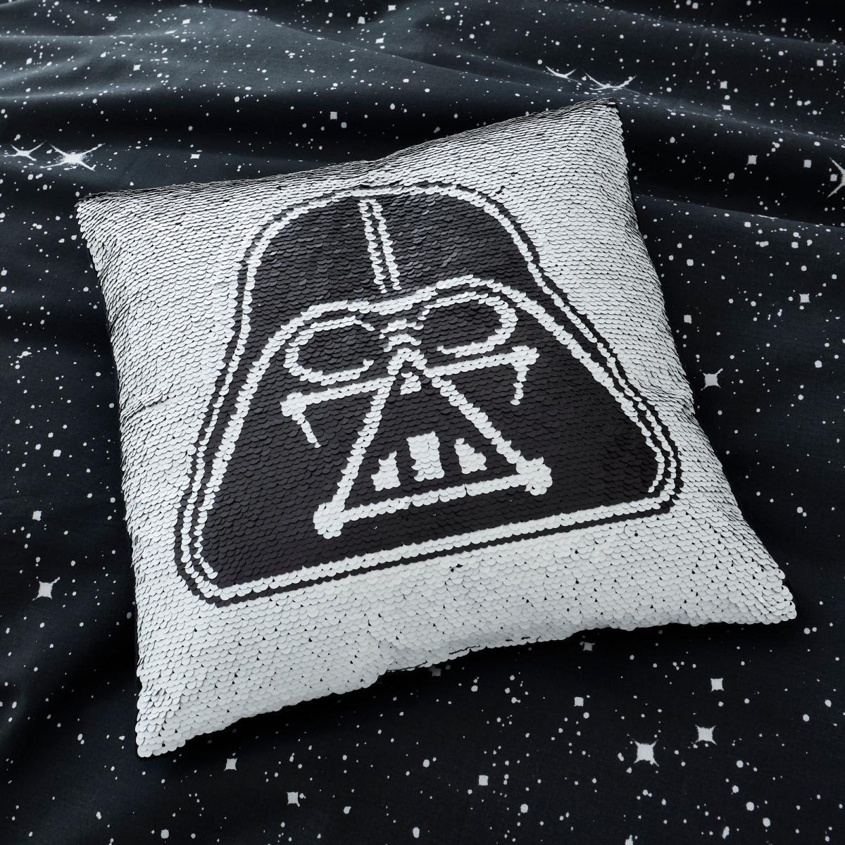 Star Wars Stormtrooper Reversible Sequin Cushion Black and white – image 2