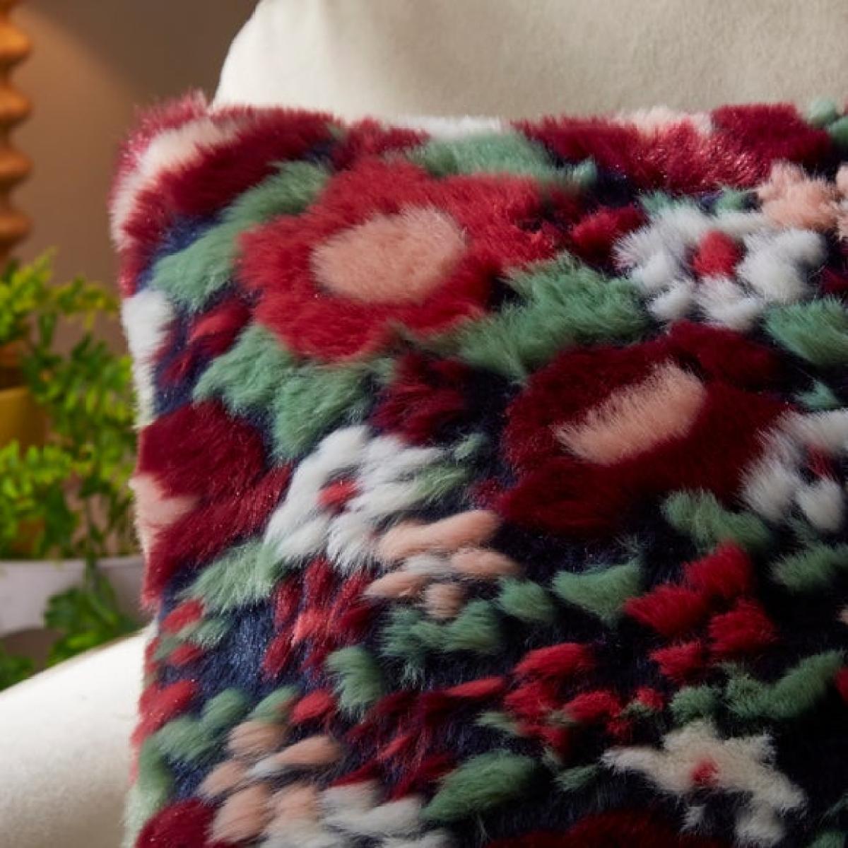 Carved Floral Fur Square Cushion – image 2