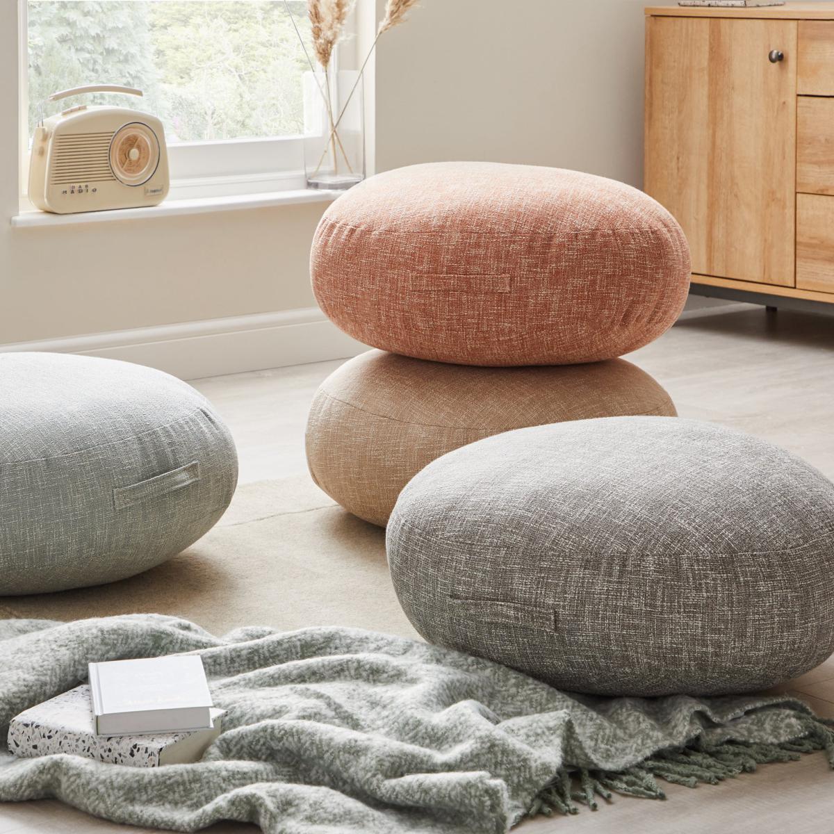 Boucle Sand Floor Cushion Yellow – image 3