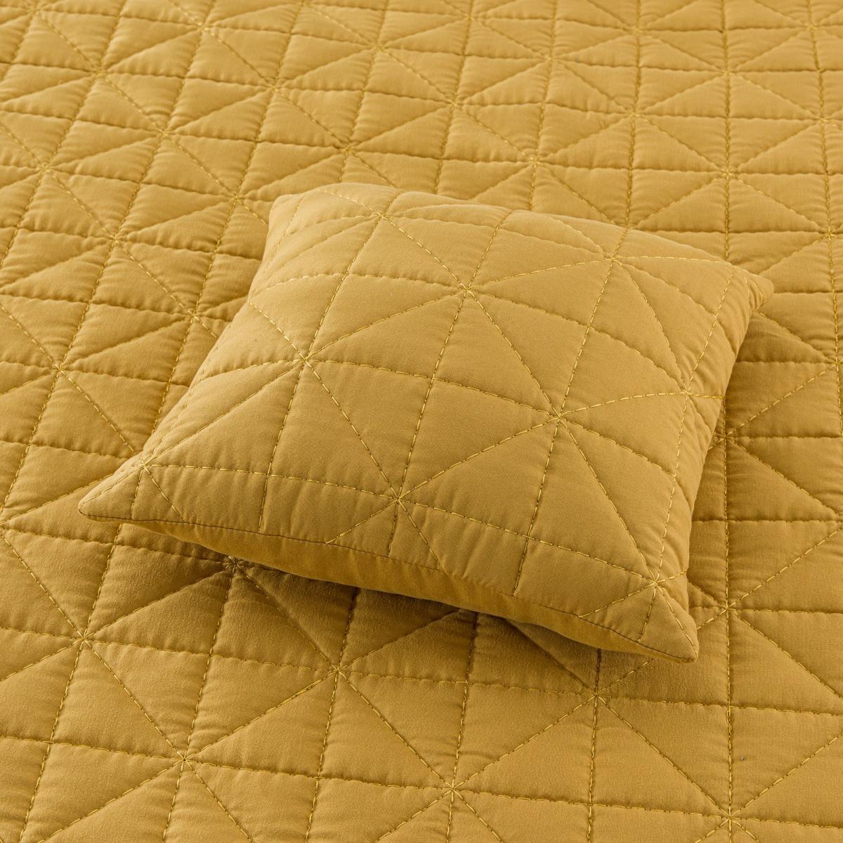 Lars Yellow Cushion Yellow – image 4