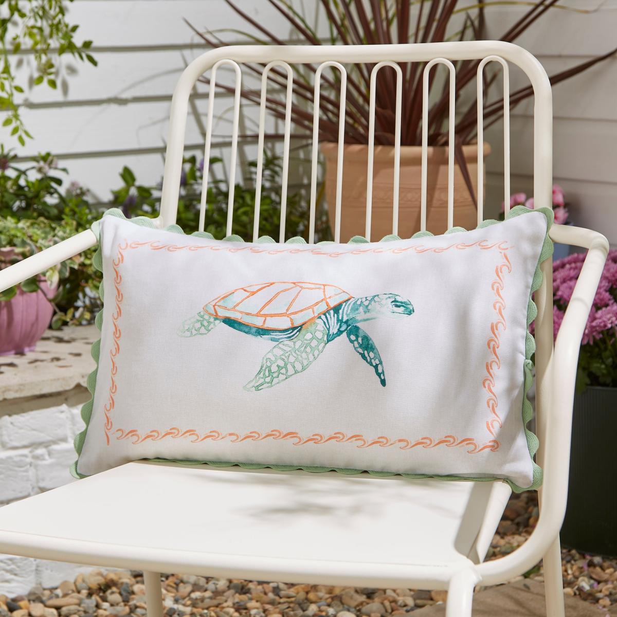 Turtle Scalloped Outdoor Rectangle Cushion – image 1
