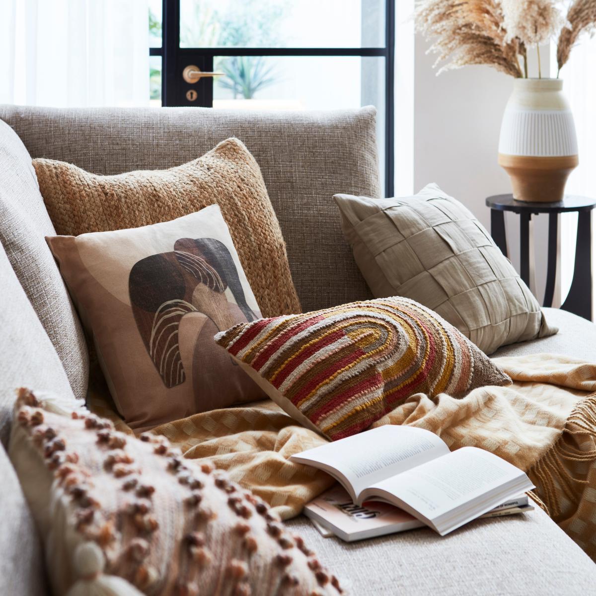 Artisan Elephant Cushion Natural – image 4