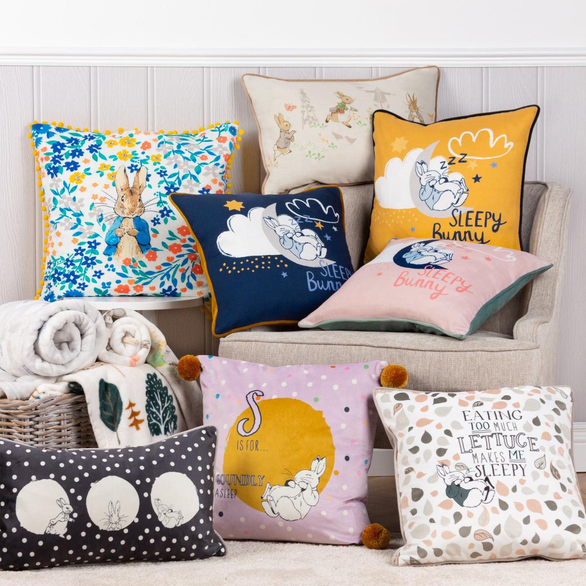 Peter Rabbit™ Spot Me Grey Cushion Grey/White – image 5
