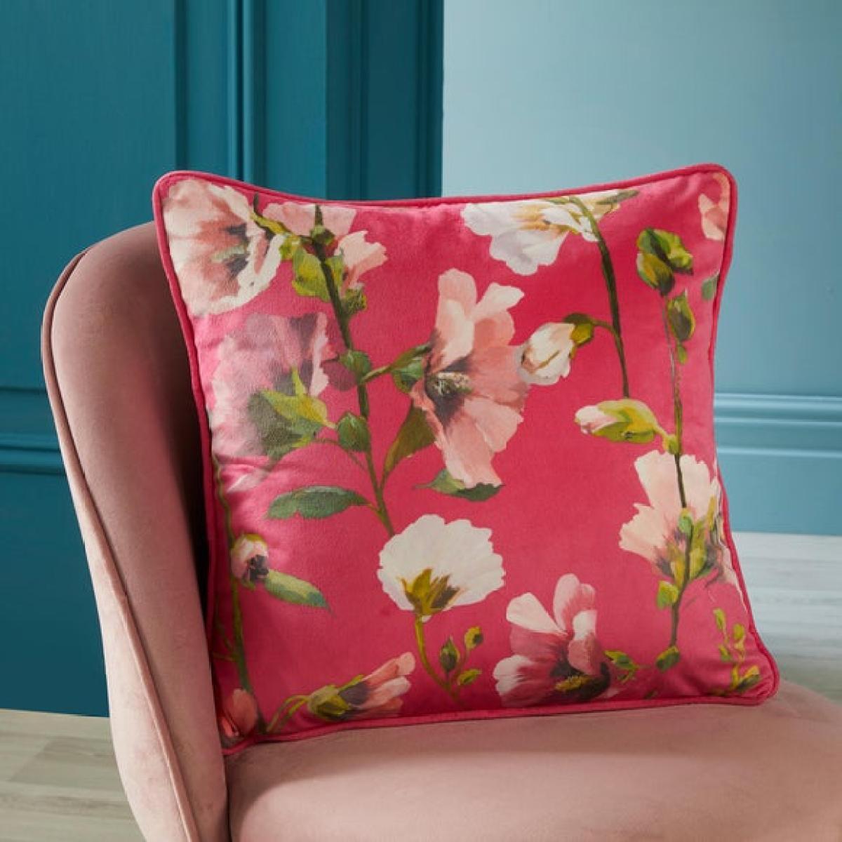 Layla Floral Square Filled Cushion – image 2
