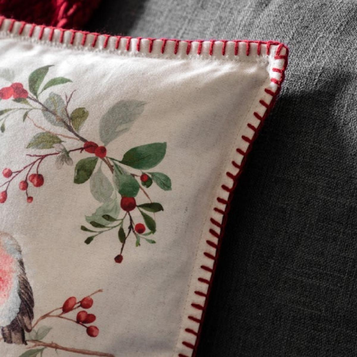 Traditional Robin Square Cushion – image 2