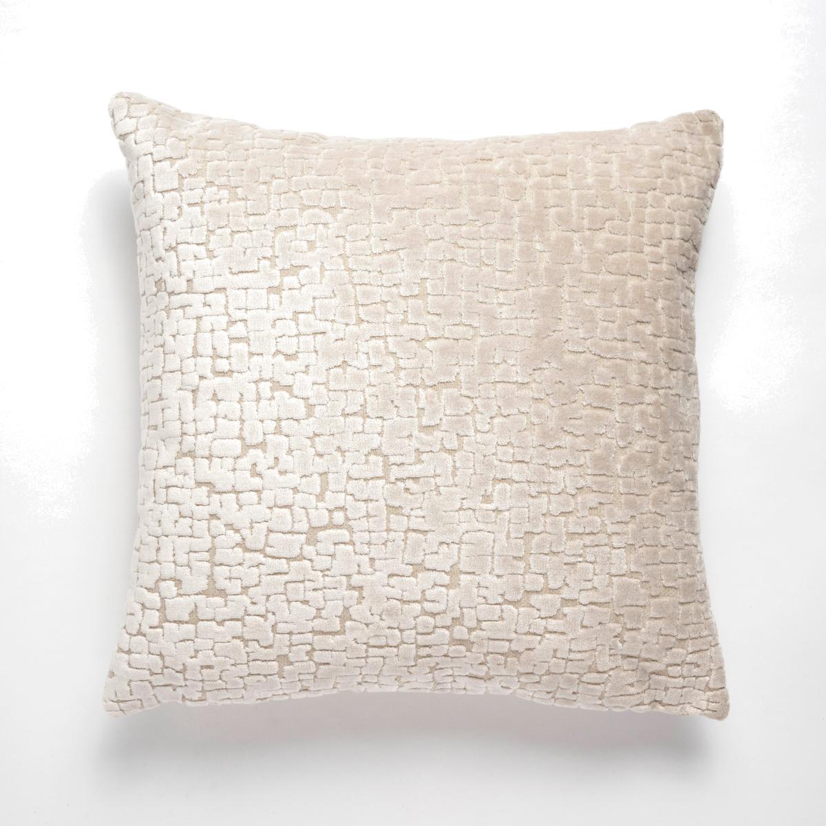 Cut Velvet Cushion Ivory – image 1