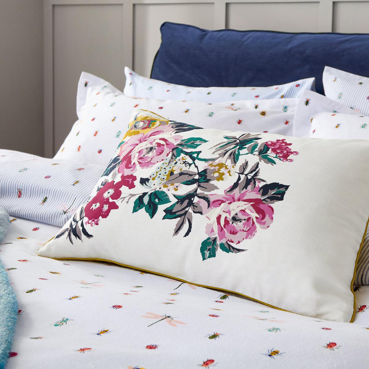 Botanical Floral Cushion MultiColoured – image 3