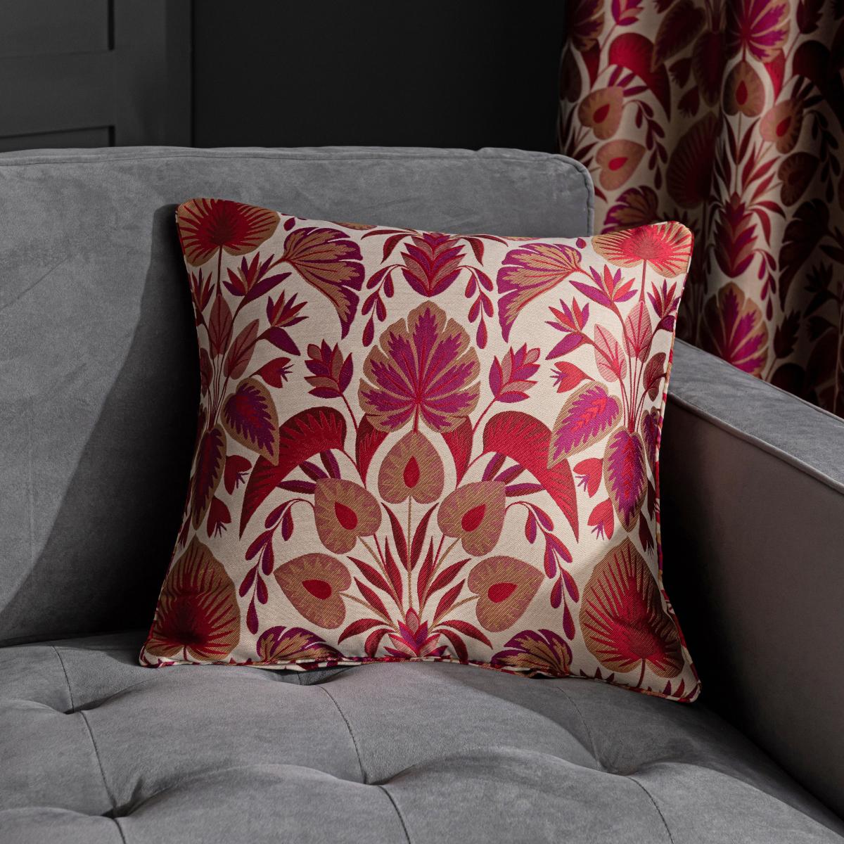 Libertine Jacquard Cushion Red – image 1