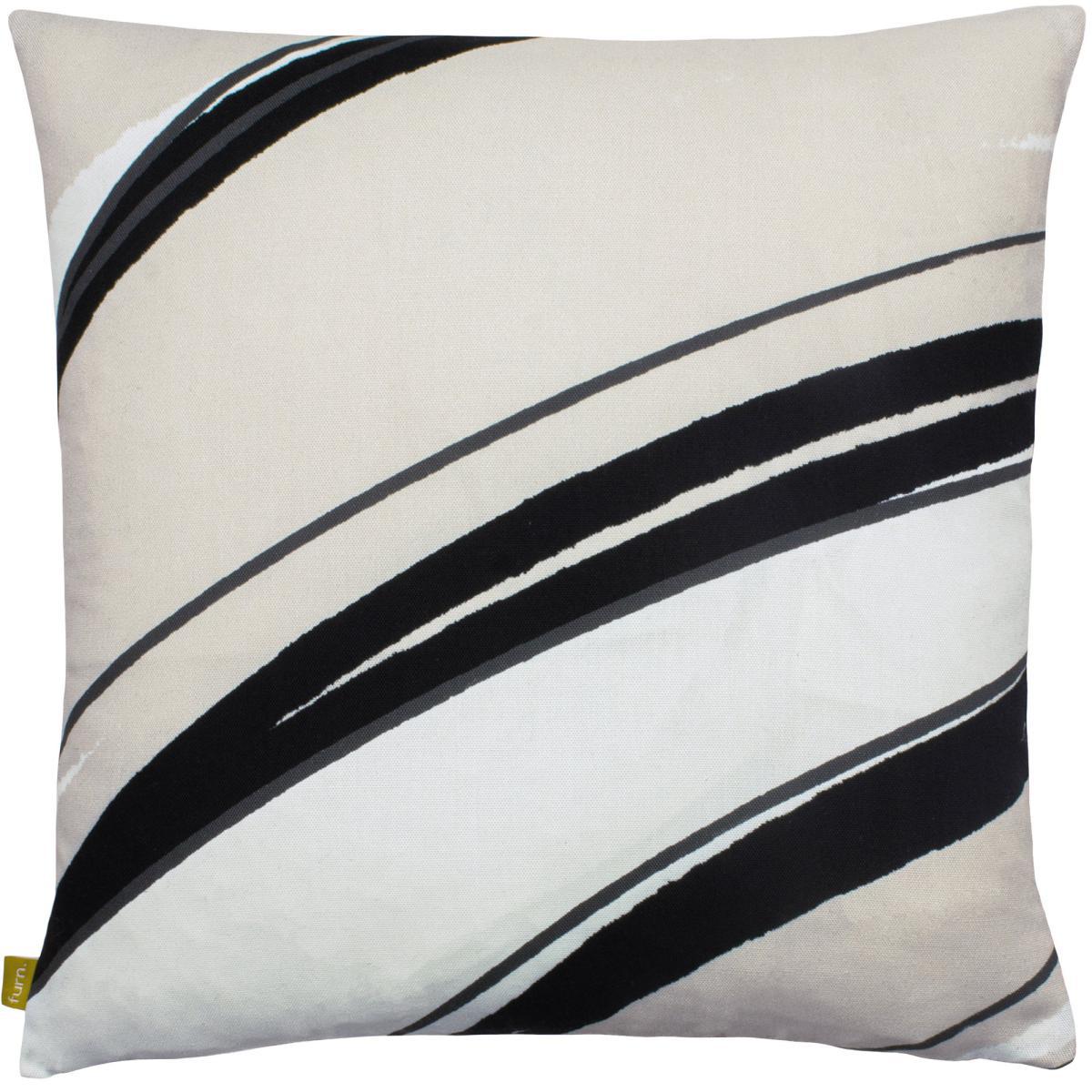 Dash Cushion Black and white – image 2