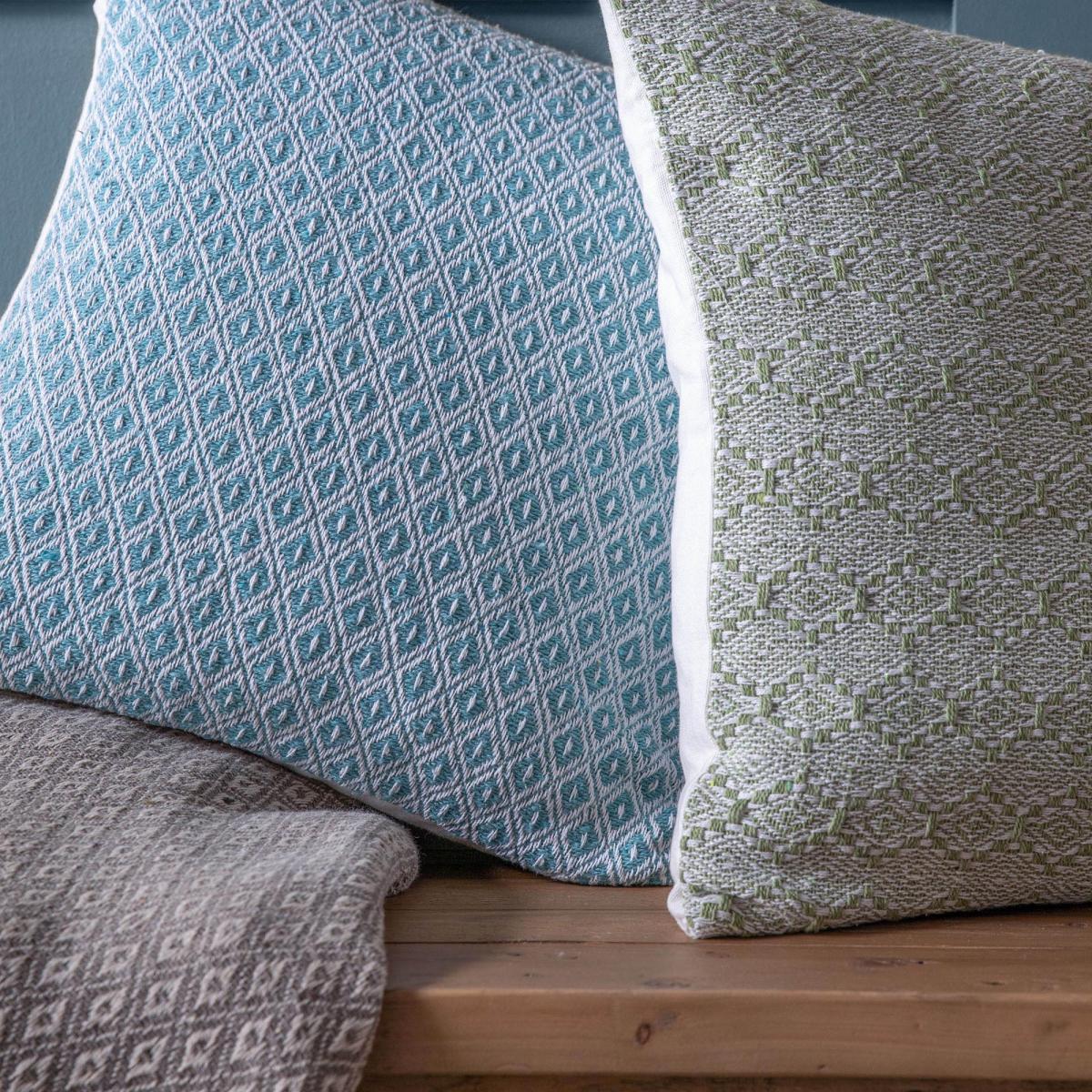 Simply Green Recycled Cotton Geometric Cushion Blue – image 3