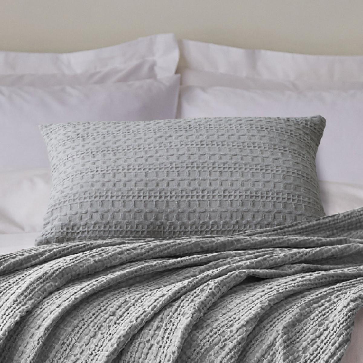 Cotton Waffle Cushion Silver – image 1