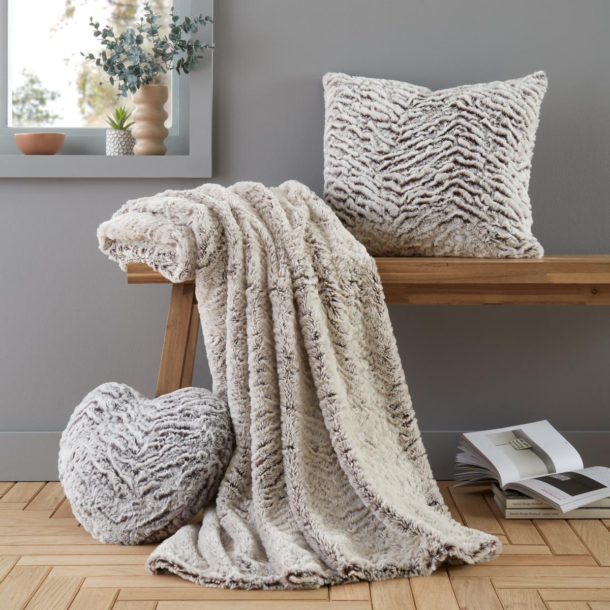 Catherine Lansfield Wolf Square Cushion – image 5