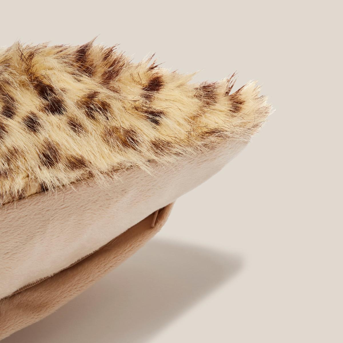 Cheetah Faux Fur Cushion MultiColoured – image 5