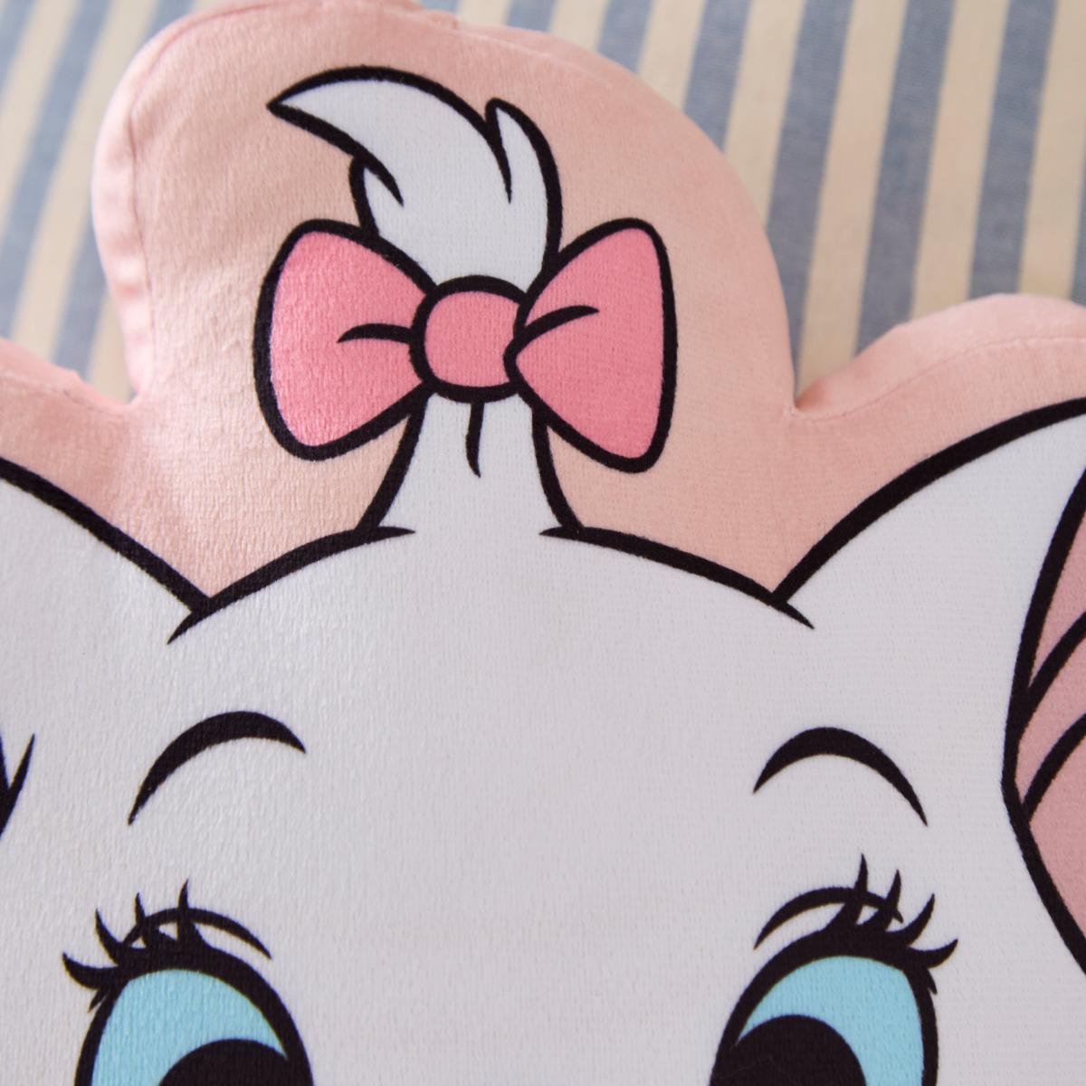 Disney Marie Cushion – image 2