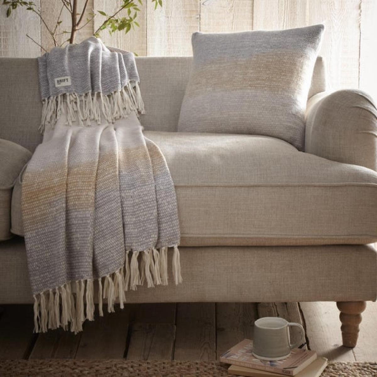 Bretton Striped Square Filled Cushion – image 4